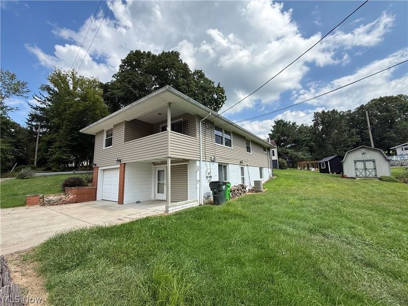 1719 Cambridge Road, Coshocton, OH 43812 Photo 2