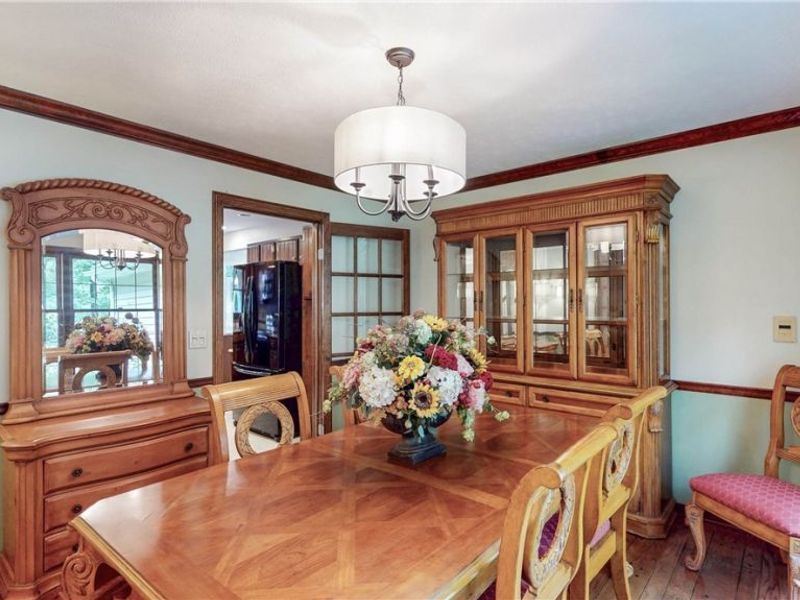 17099 Creighton Drive, Chagrin Falls, OH 44023 Photo 8