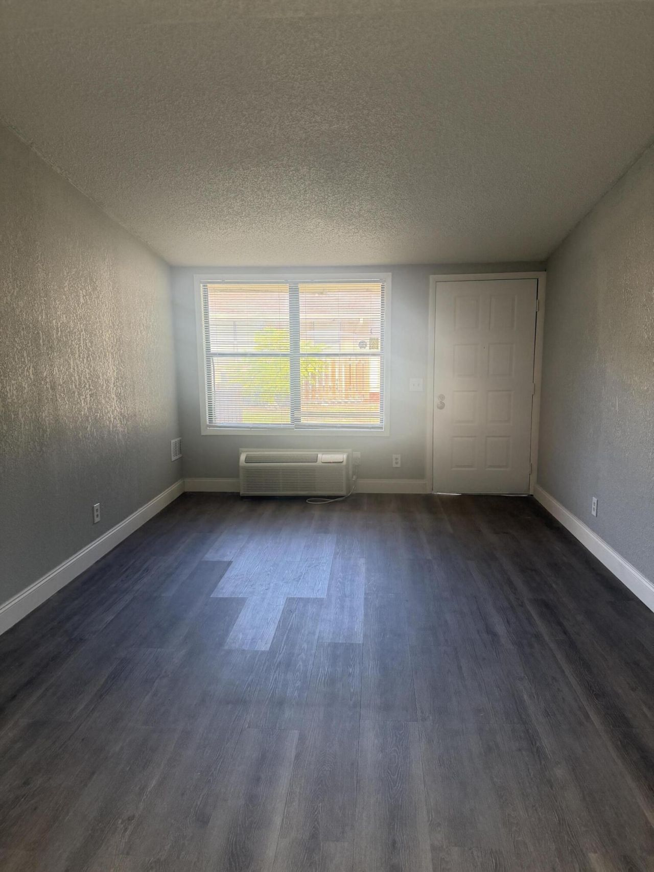 5063 Elmhurst Road, Unit 2, West Palm Beach, FL 33417 Photo