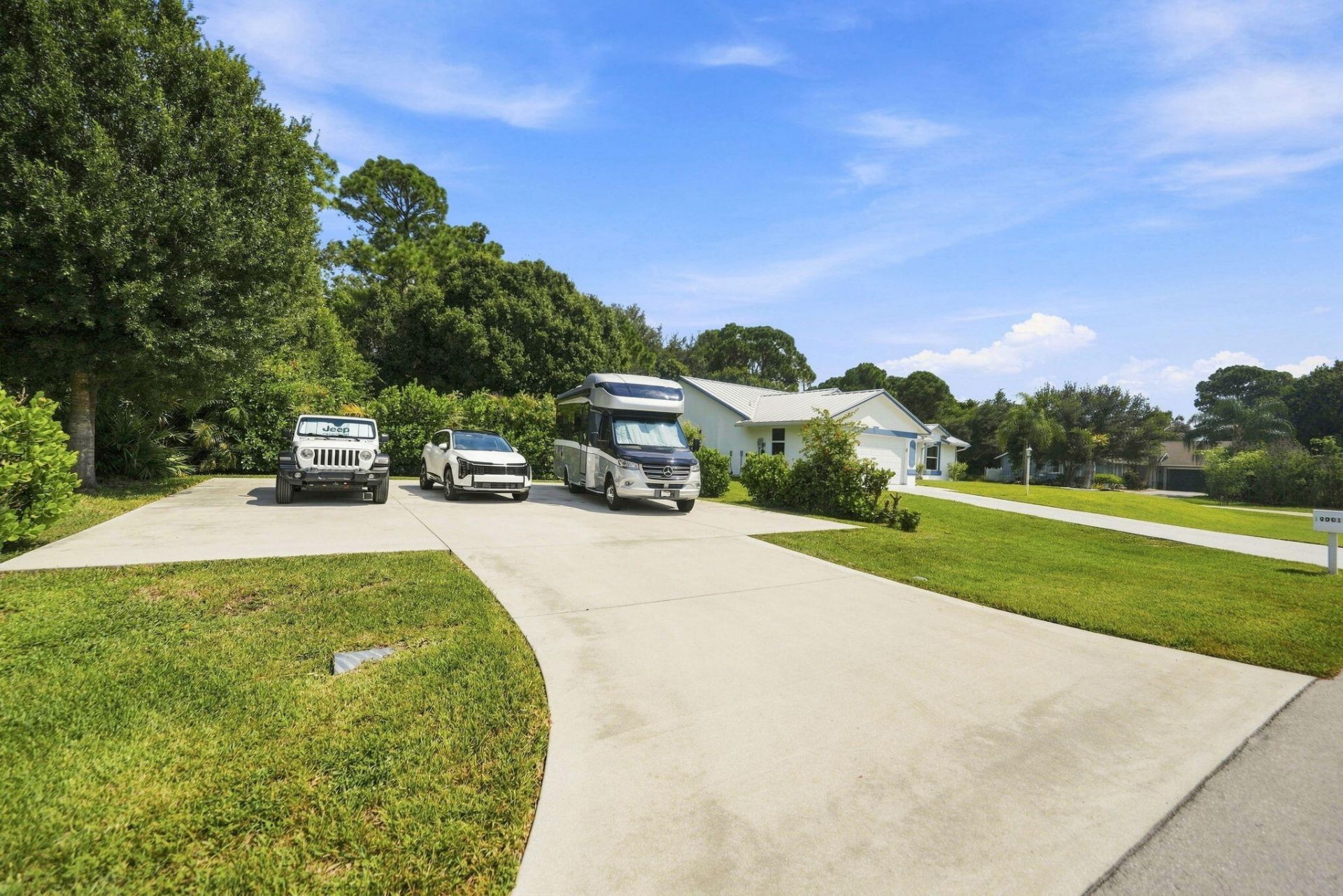 1901 SW Yellowtail Avenue, Port Saint Lucie, FL 34953 Photo