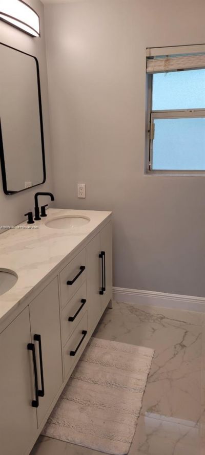 10901 NW 6th Ct , Unit 1, Plantation, FL 33324 Photo