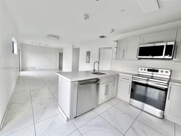836 SW 2nd St , Unit 401, Miami, FL 33130