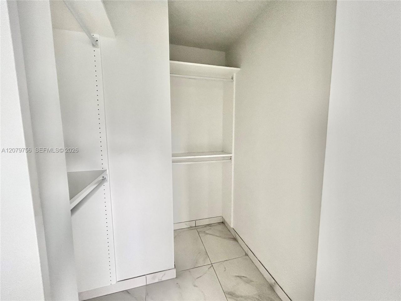 836 SW 2nd St, Unit 401, Miami, FL 33130 Photo