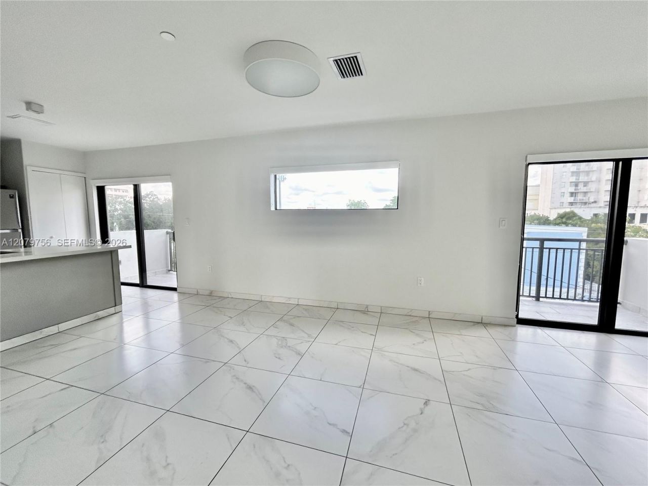 836 SW 2nd St, Unit 401, Miami, FL 33130 Photo