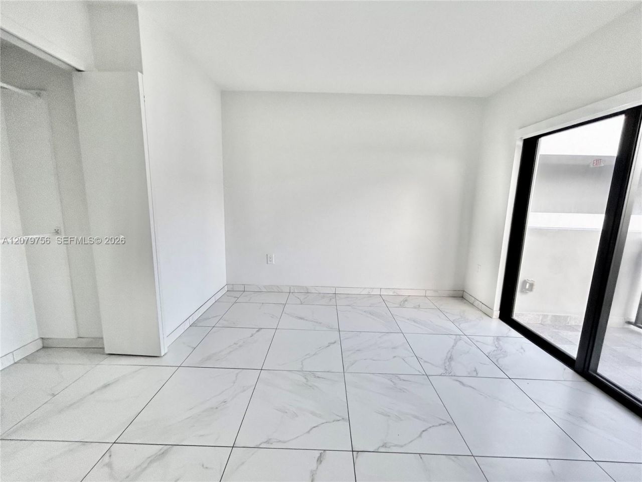836 SW 2nd St, Unit 401, Miami, FL 33130 Photo