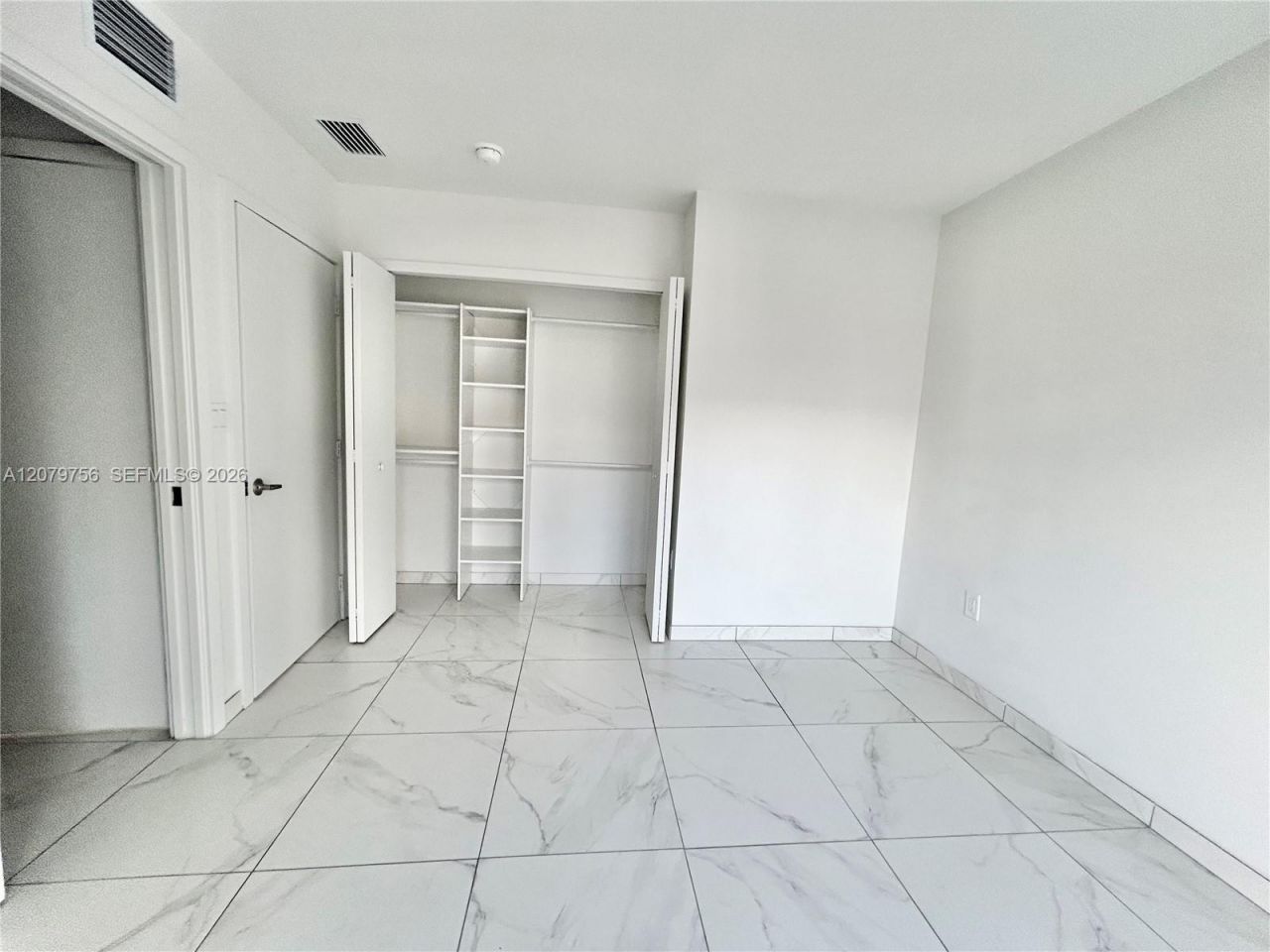 836 SW 2nd St, Unit 401, Miami, FL 33130 Photo
