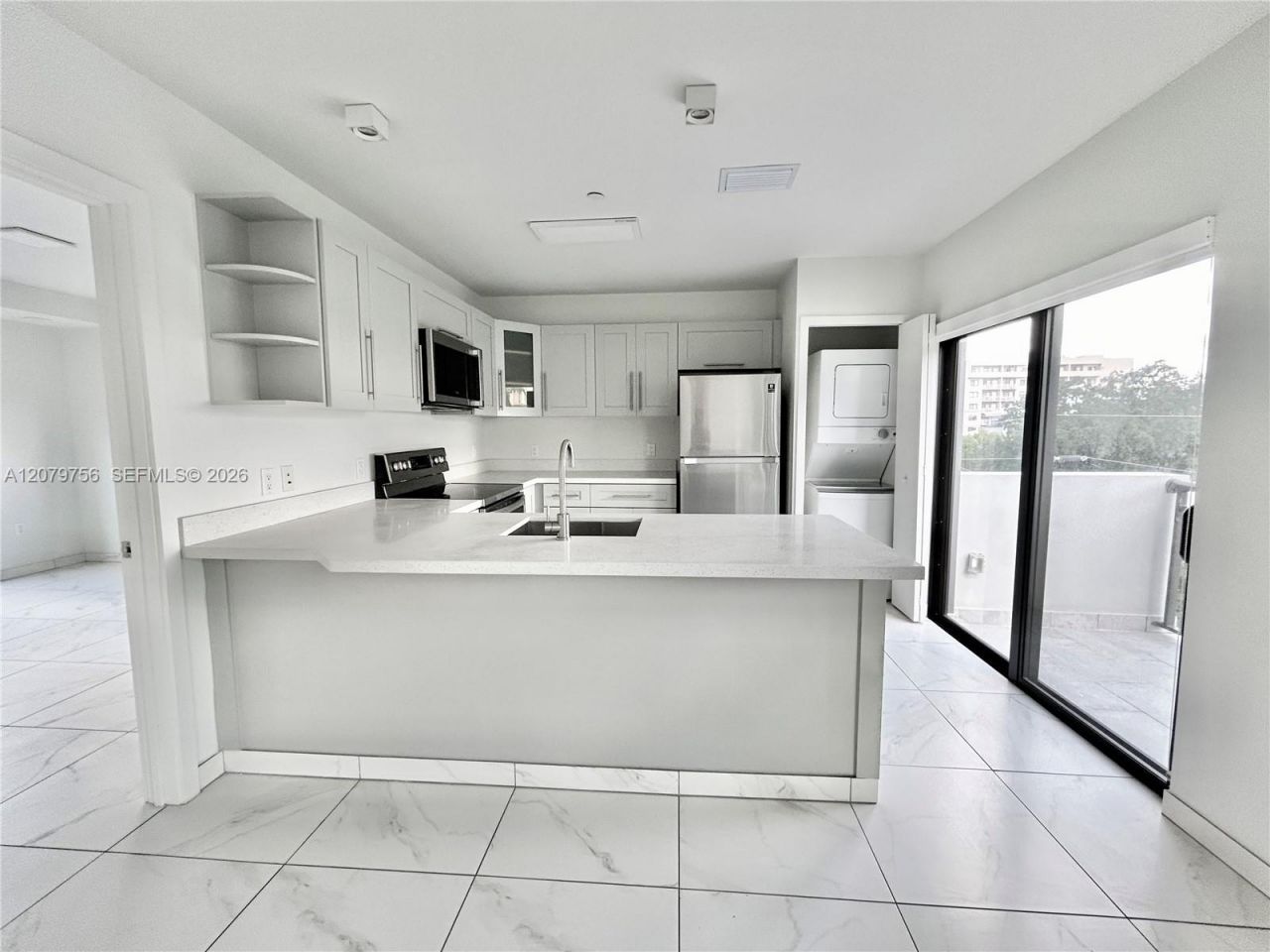 836 SW 2nd St, Unit 401, Miami, FL 33130 Photo