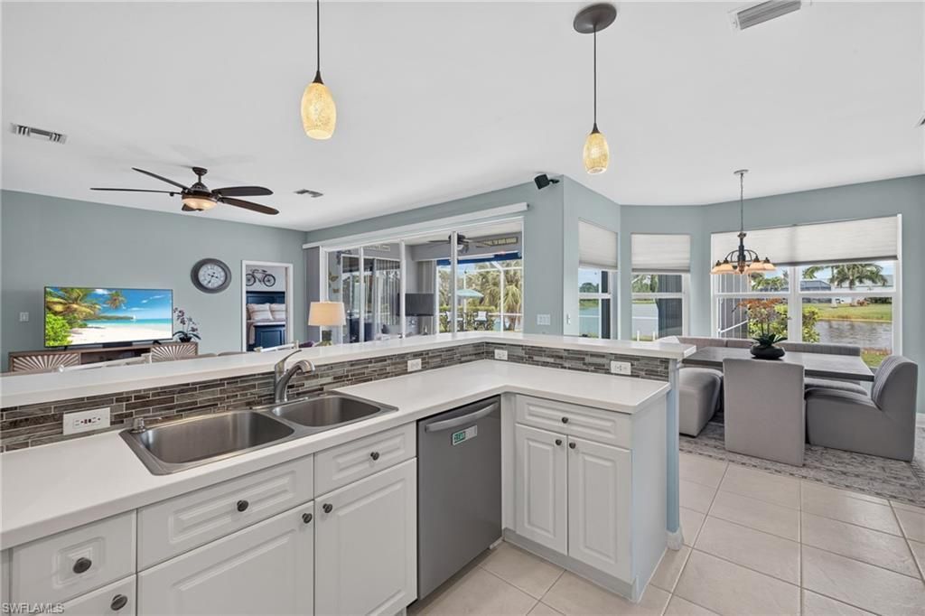 23410 Olde Meadowbrook Cir , Estero, FL 34134 Photo