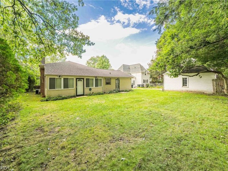 753 Crestview Avenue, Akron, OH 44320 Photo 30