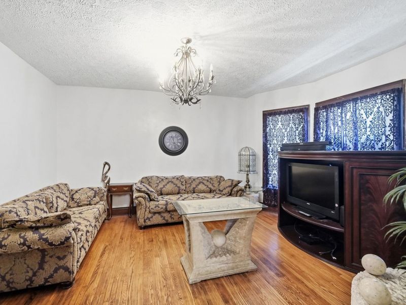 1561 S Fountain Avenue, Springfield, OH 45506 Photo 12