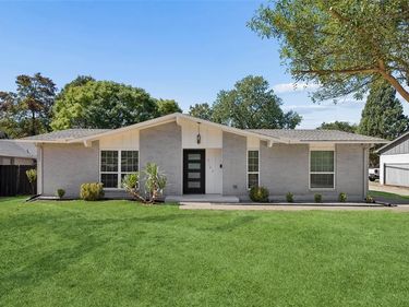8148 Clear Springs Road, Dallas, TX 75240