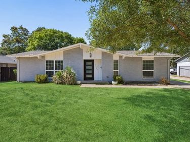 8148 Clear Springs Road, Dallas, TX 75240