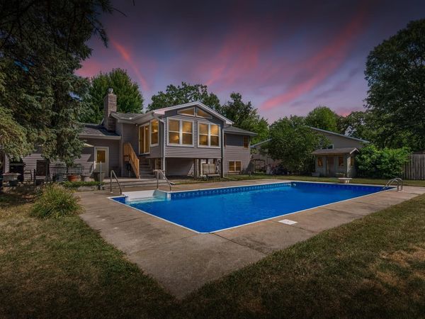 10657 Verdin Street NW, Coon Rapids, MN 55433