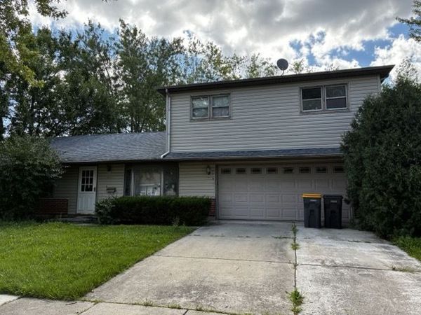 600 Westgate Terrace , Streamwood, IL 60107