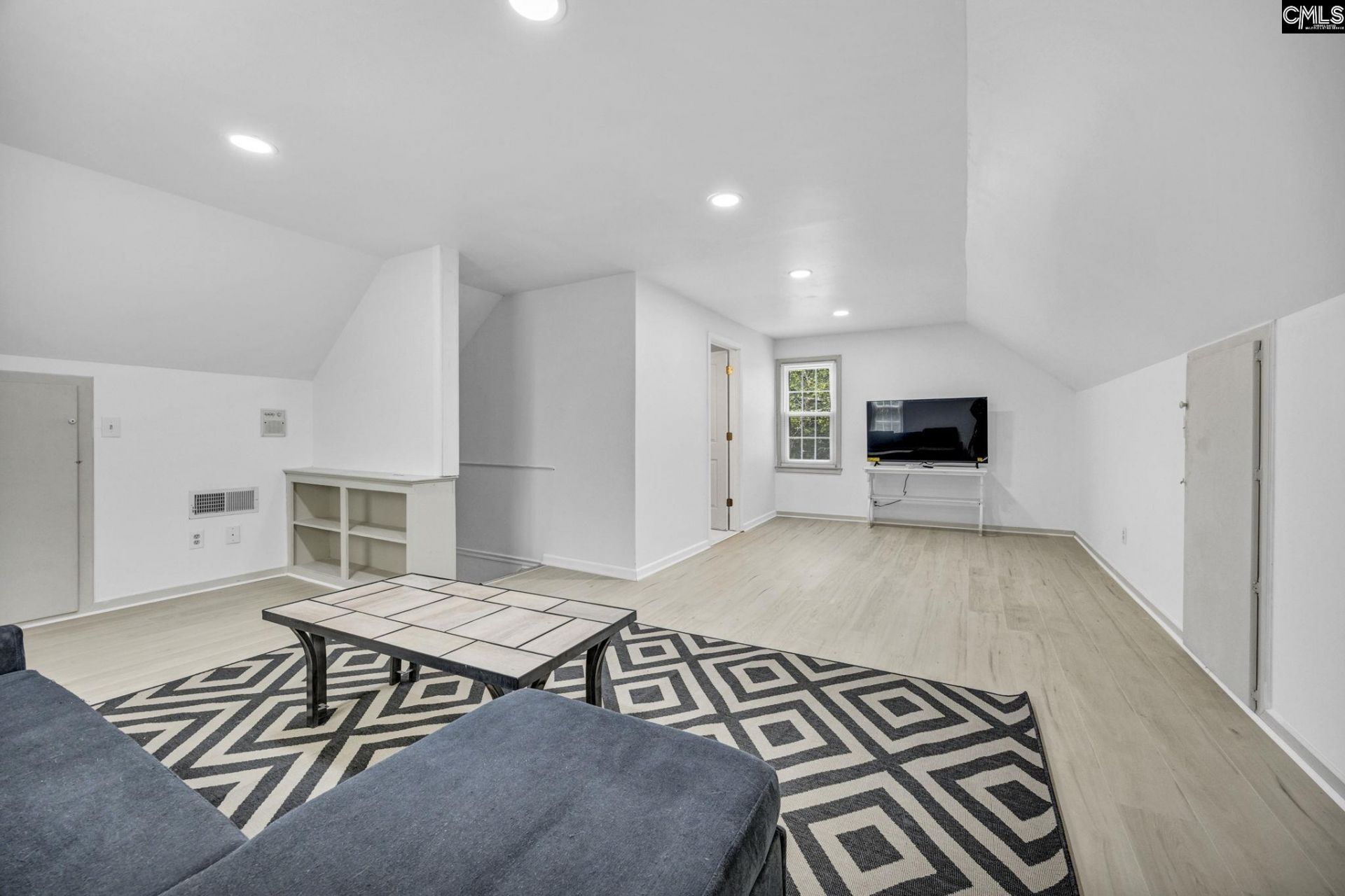 228 Brookspring Road  Photo 37
