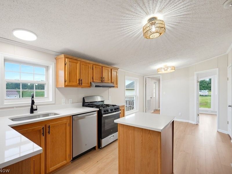9529 Lodi Road, West Salem, OH 44287 Photo 11