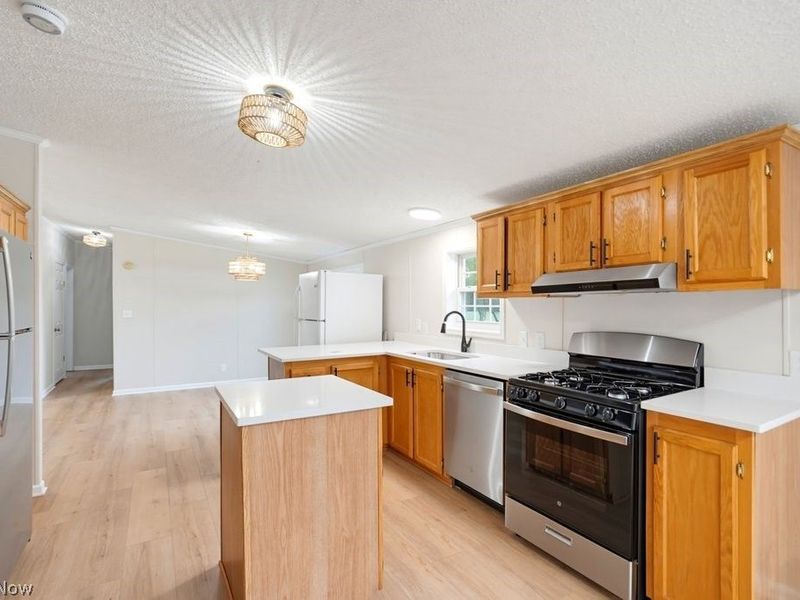 9529 Lodi Road, West Salem, OH 44287 Photo 12