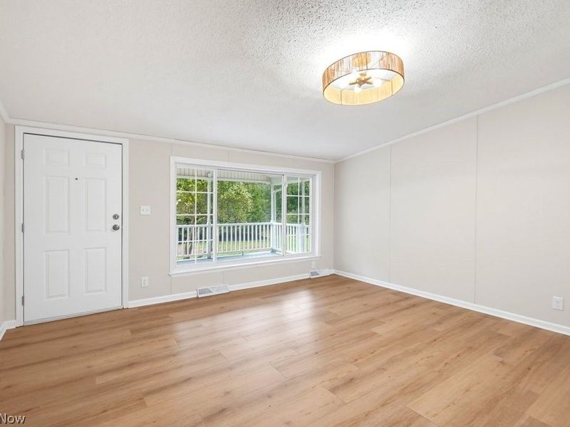 9529 Lodi Road, West Salem, OH 44287 Photo 8