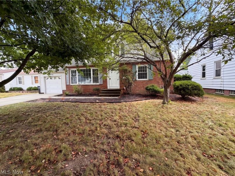 971 Learidge Road, Cleveland, OH 44124 Photo 1