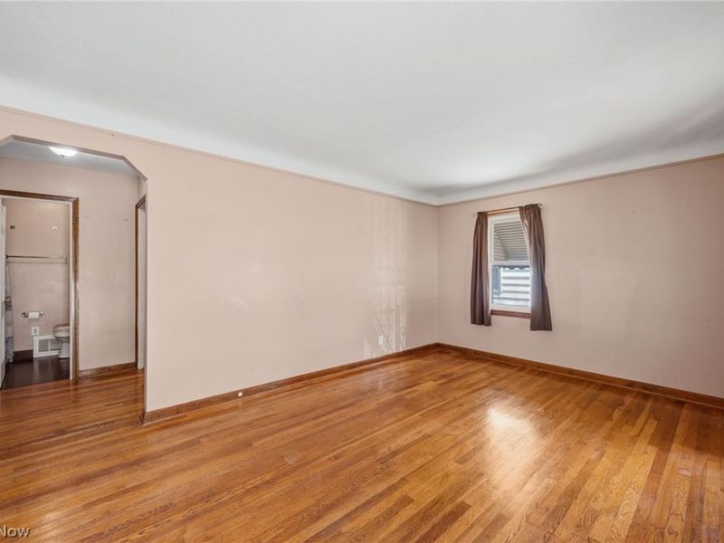 25521 Zeman Avenue, Euclid, OH 44132 Photo 11