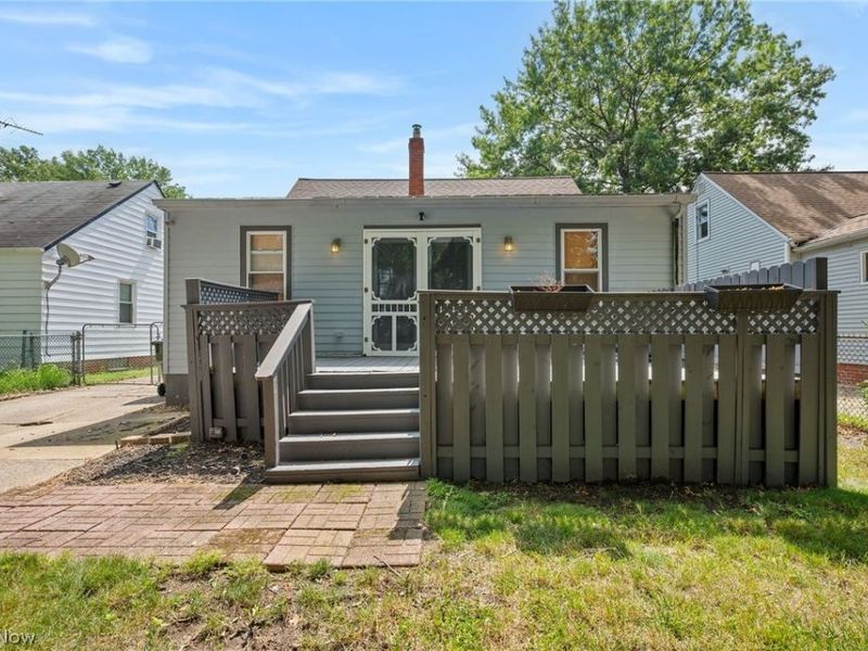 25521 Zeman Avenue, Euclid, OH 44132 Photo 9