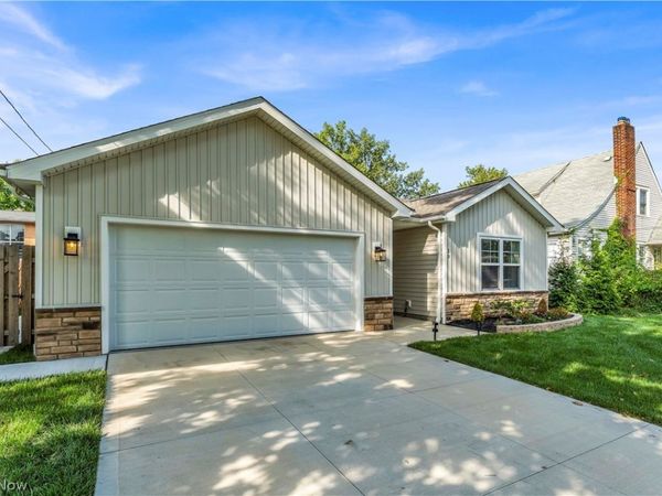 19 Third Avenue , Berea, OH 44017