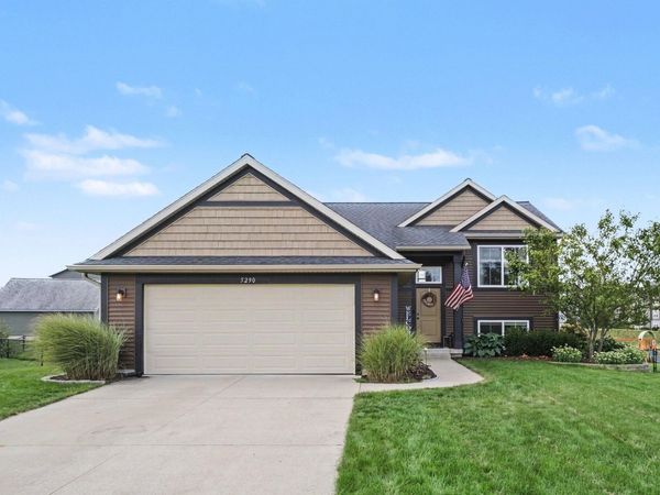 5290 Crestfield Lane, Allendale, MI 49401