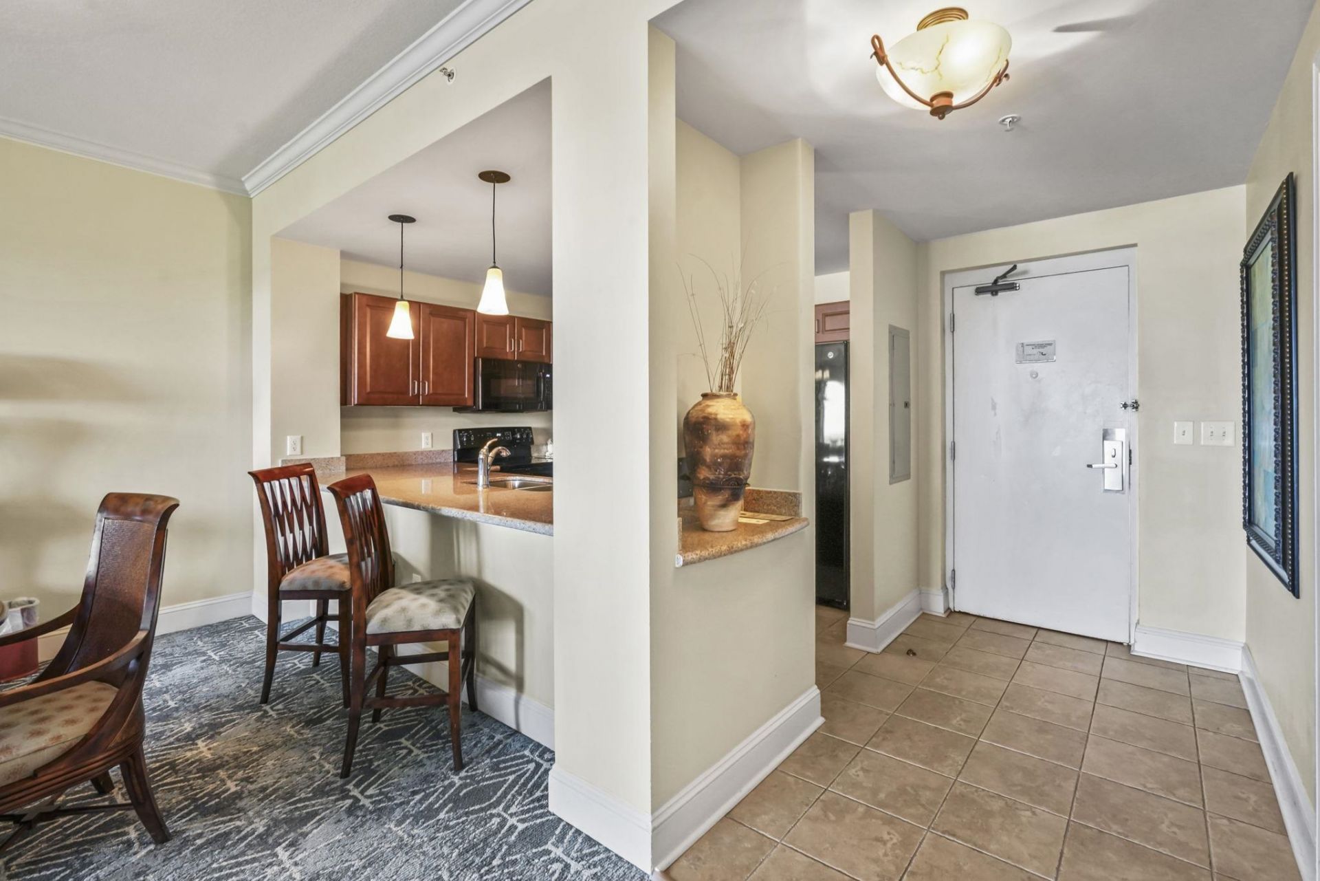8121 Amalfi Pl. Photo 14