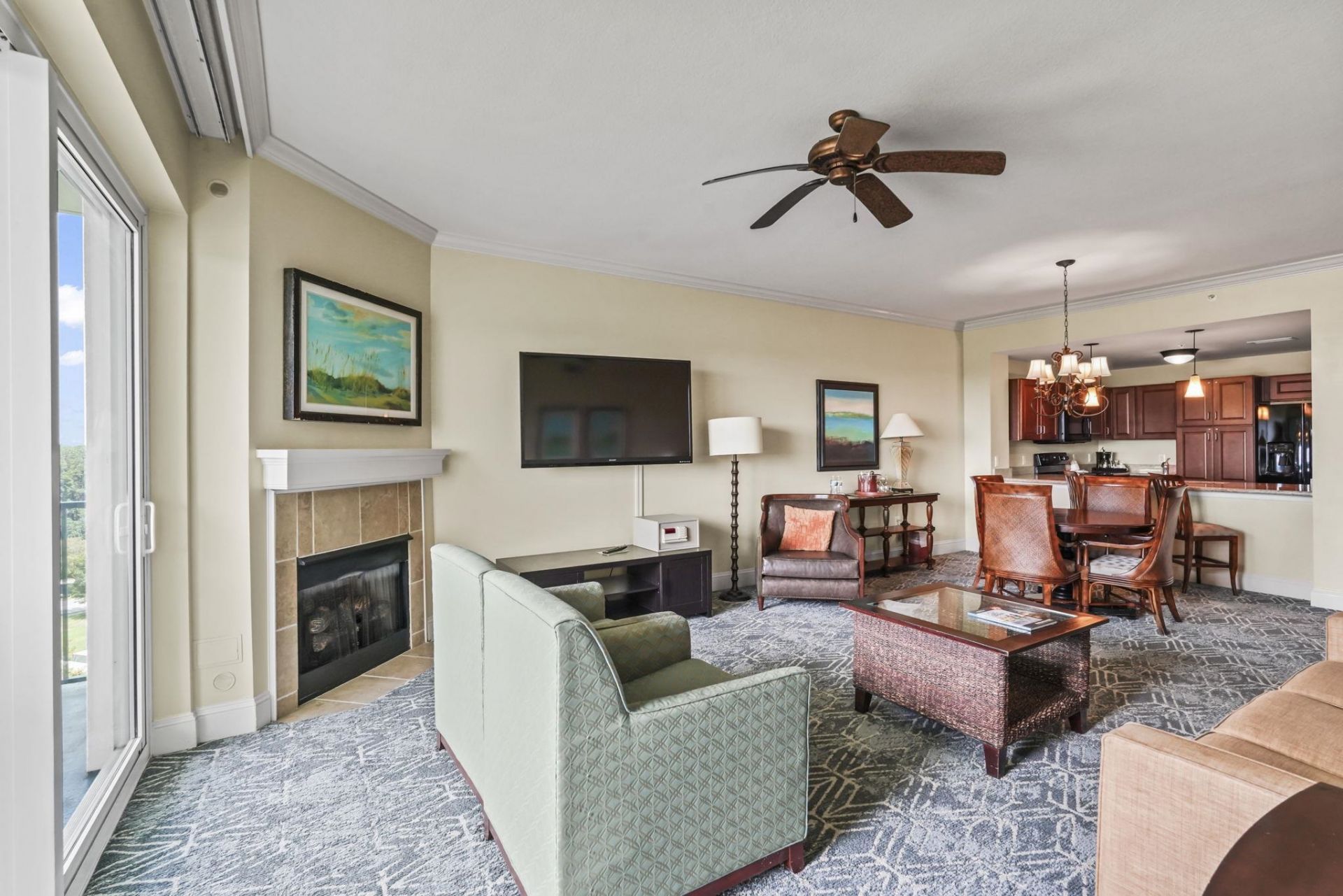 8121 Amalfi Pl. Photo 8