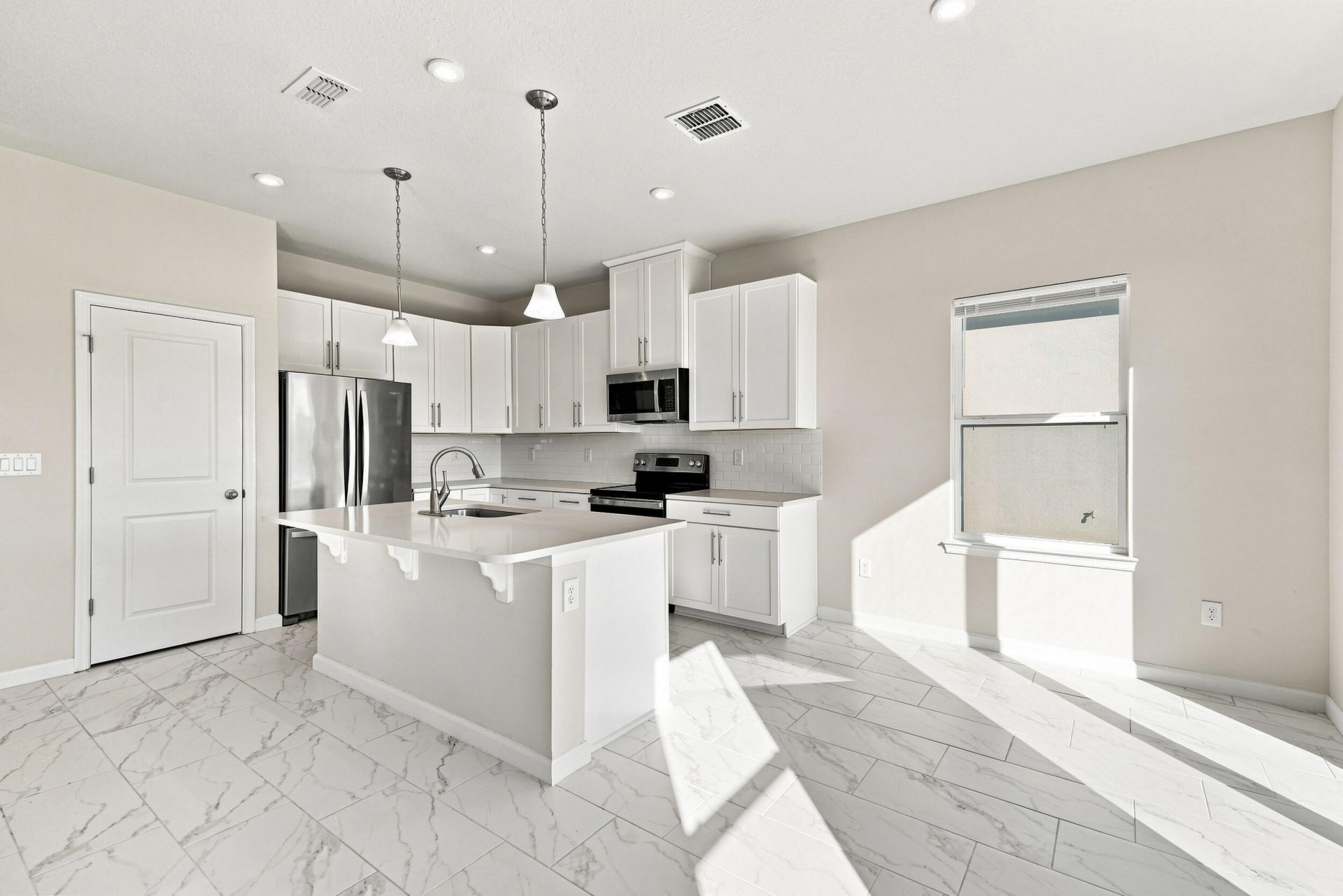 10597 SW Vasari Way, Port Saint Lucie, FL 34987 Photo