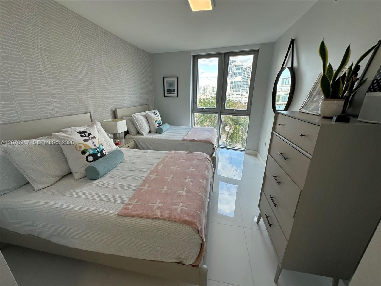 6620 Indian Creek Dr, Unit 505, Miami Beach, FL 33141 Photo