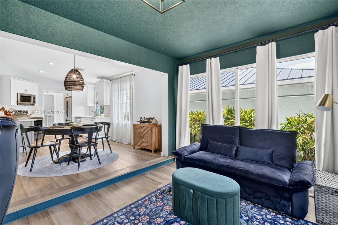 1608 SW Waterfall Blvd, Palm City, FL 34990 Photo