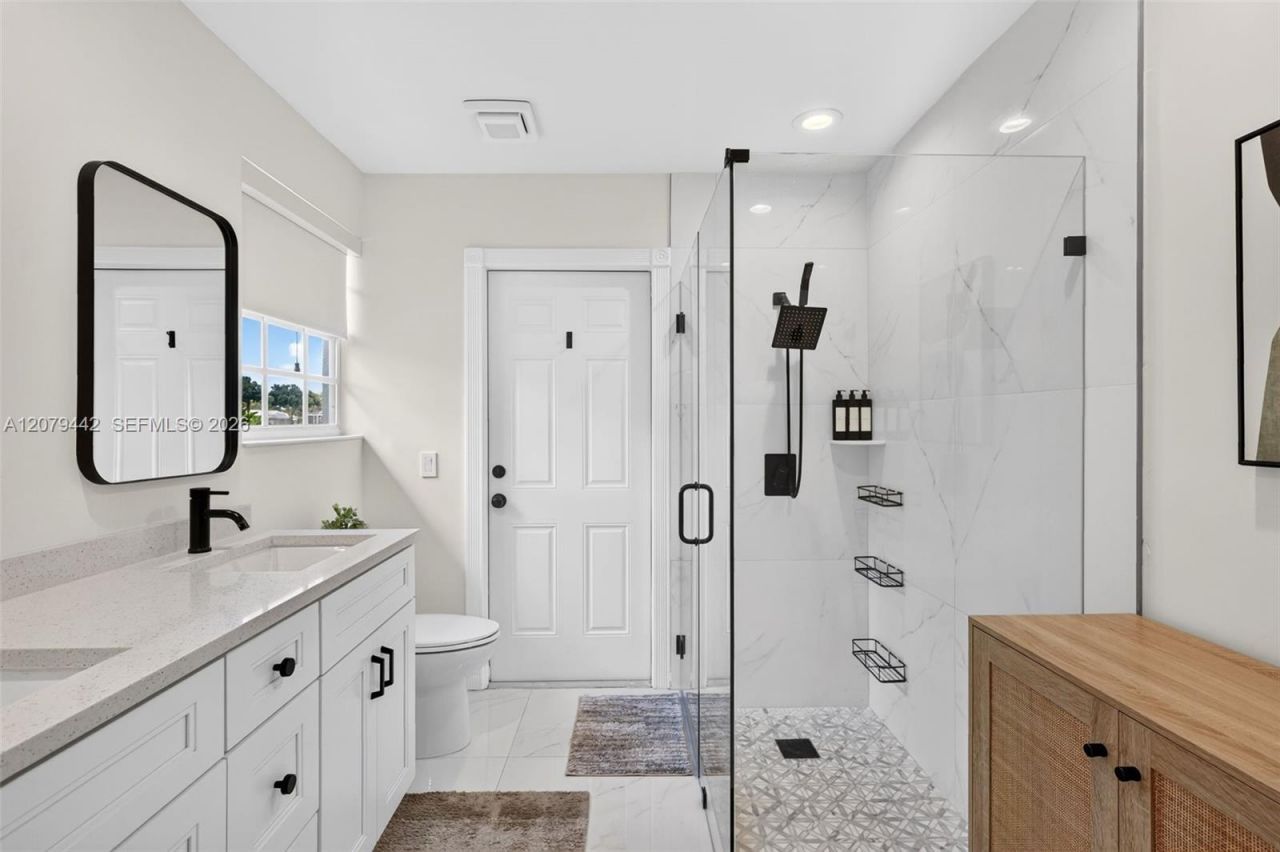 1608 SW Waterfall Blvd, Palm City, FL 34990 Photo