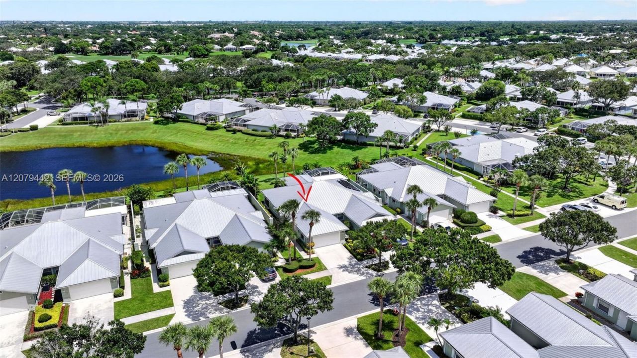 1608 SW Waterfall Blvd, Palm City, FL 34990 Photo