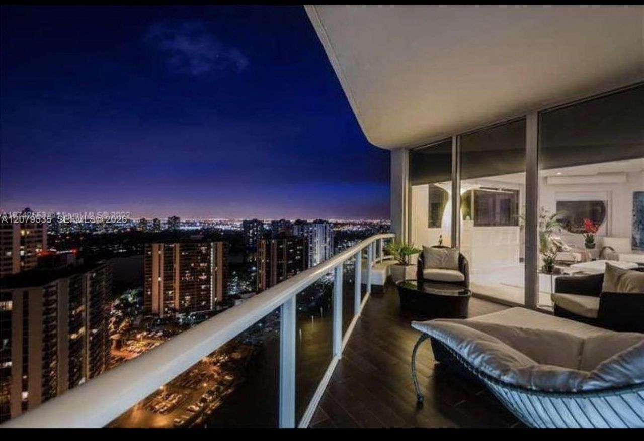 3802 NE 207th St , Unit 2802, Aventura, FL 33180 Photo