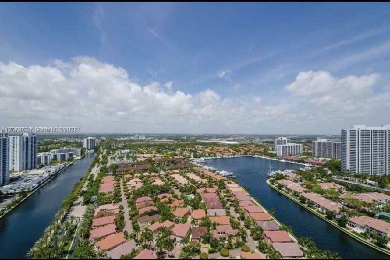 3802 NE 207th St , Unit 2802, Aventura, FL 33180 Photo