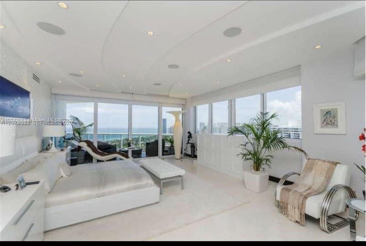 3802 NE 207th St , Unit 2802, Aventura, FL 33180 Photo