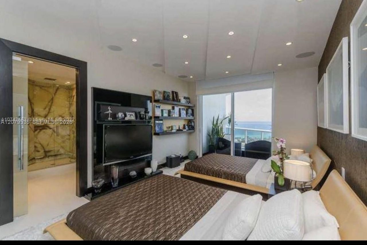 3802 NE 207th St , Unit 2802, Aventura, FL 33180 Photo