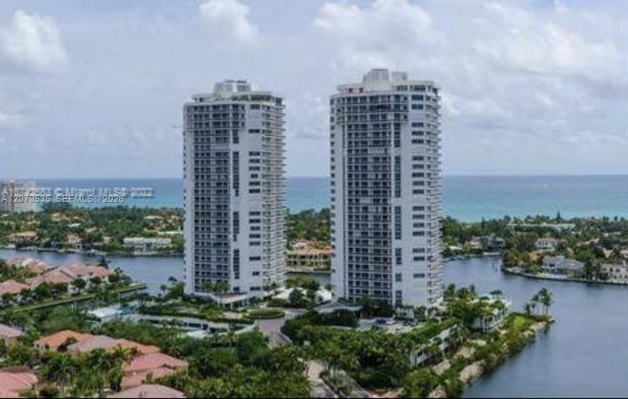 3802 NE 207th St , Unit 2802, Aventura, FL 33180 Photo