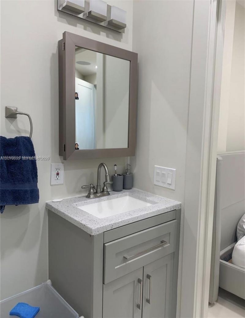 3802 NE 207th St , Unit 2802, Aventura, FL 33180 Photo