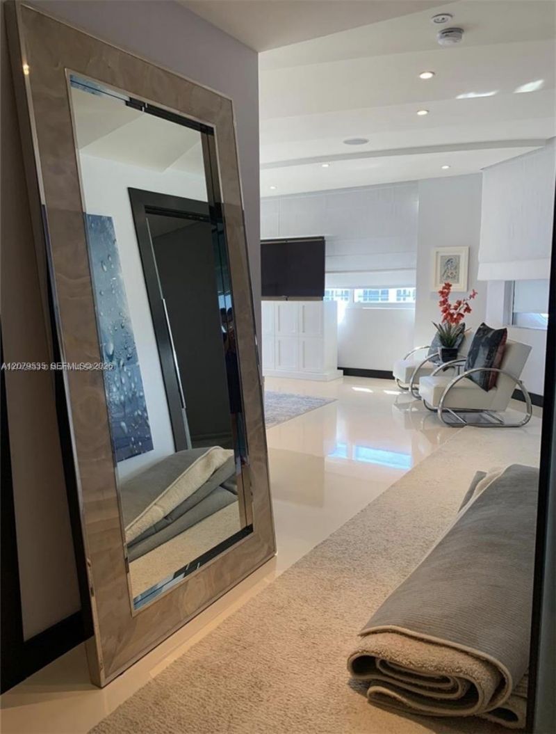 3802 NE 207th St , Unit 2802, Aventura, FL 33180 Photo