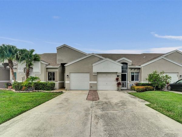 9130 Vineland Ct , Unit D, Boca Raton, FL 33496