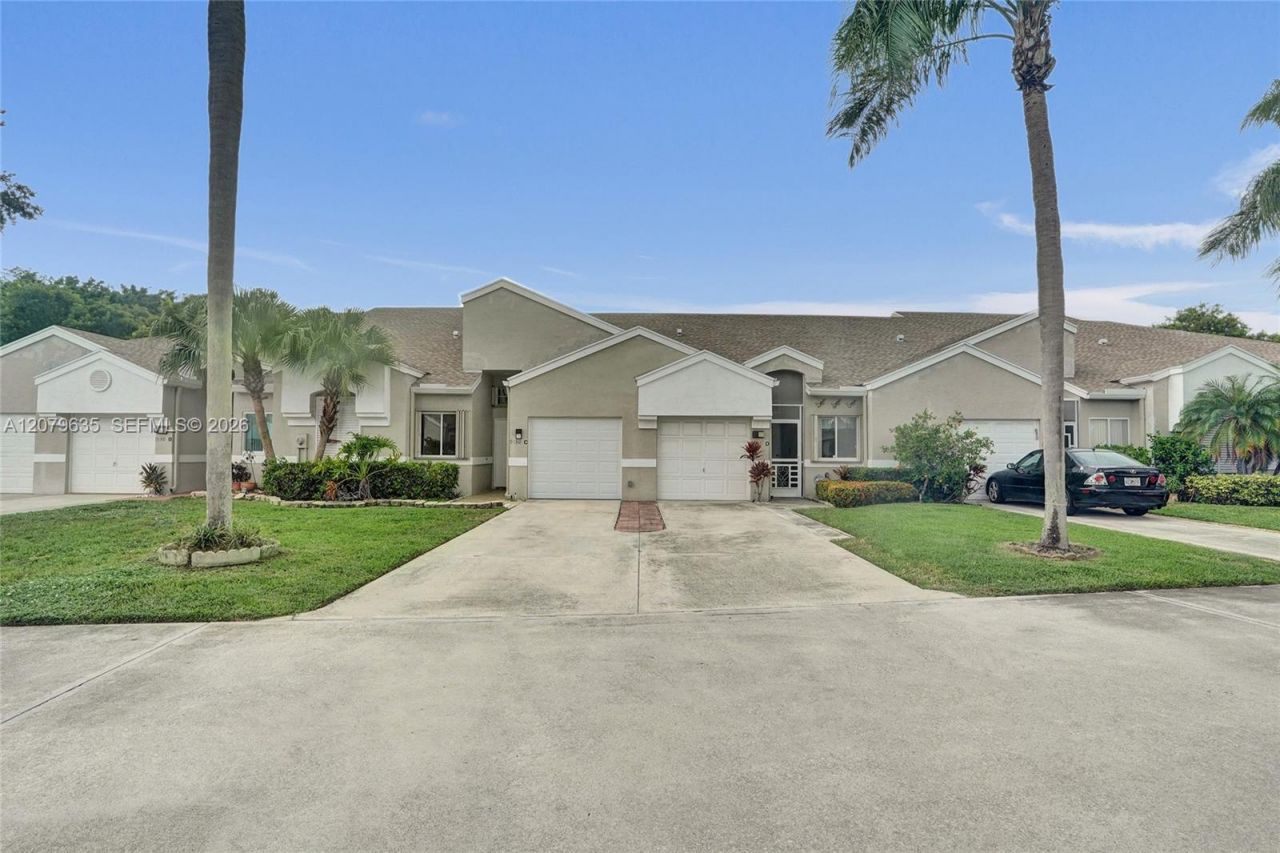 9130 Vineland Ct , Unit D, Boca Raton, FL 33496 Photo