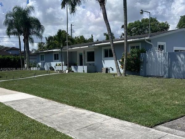 16000 N Miami Ave , Miami, FL 33169