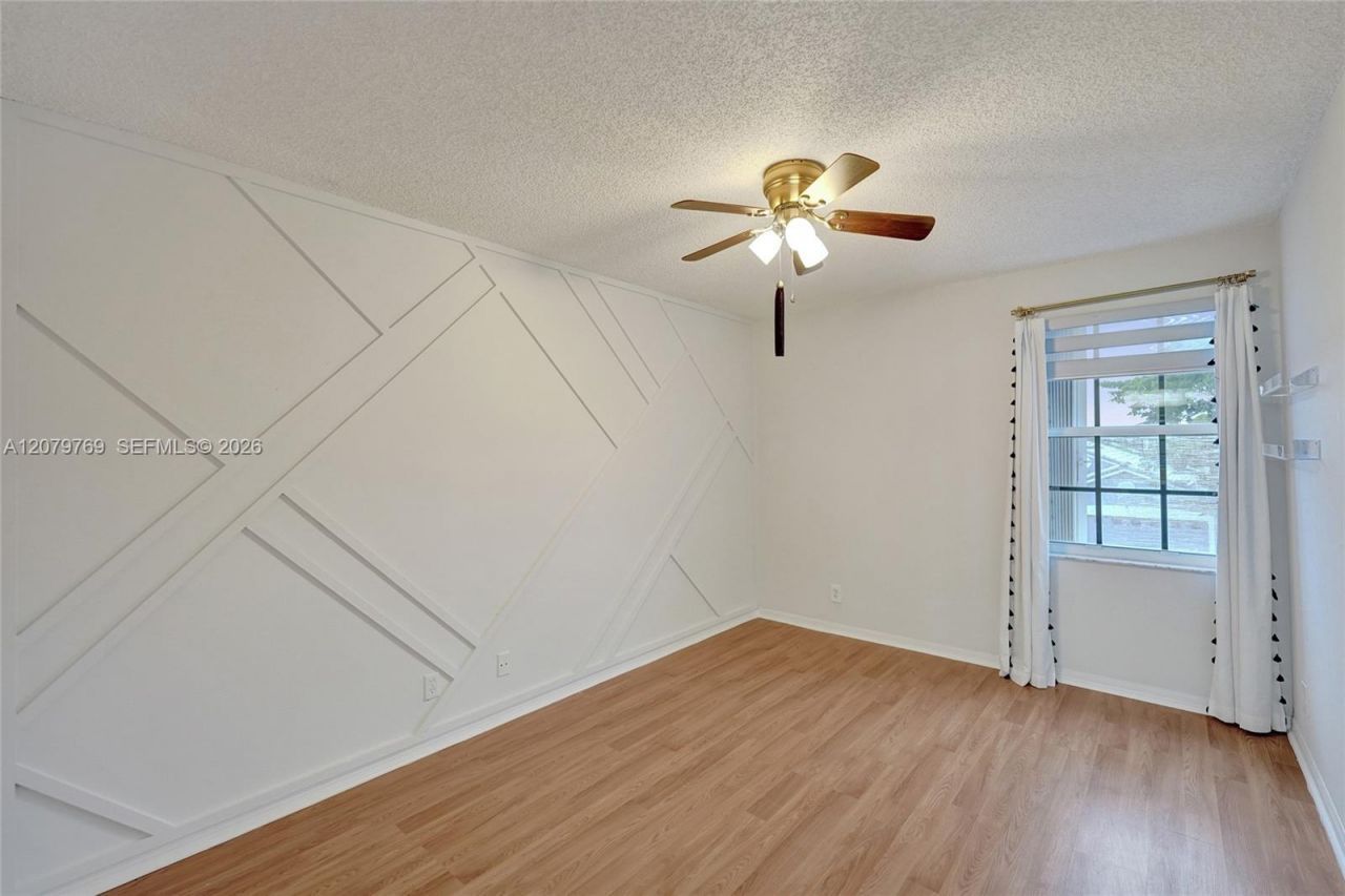 16227 NW 19th St, Pembroke Pines, FL 33028 Photo