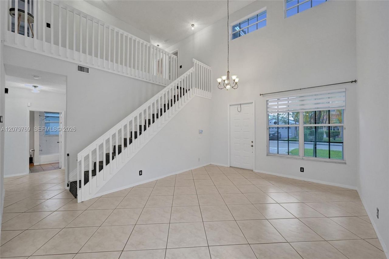 16227 NW 19th St, Pembroke Pines, FL 33028 Photo