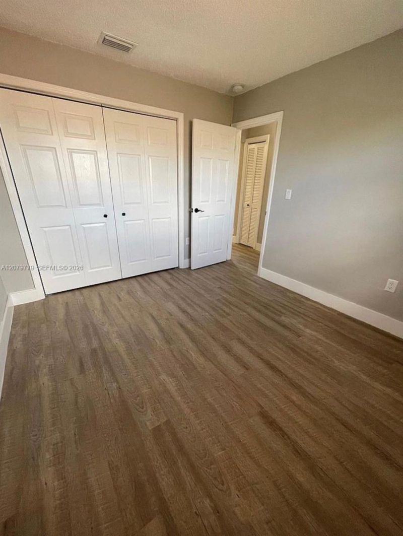 827 SW 11th Ave , Unit 5, Miami, FL 33130 Photo