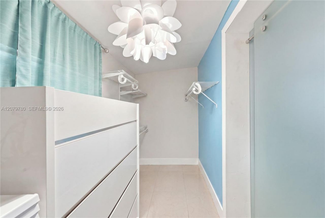 4041 W 8th Ave , Hialeah, FL 33012 Photo