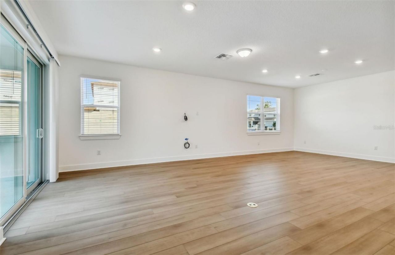 37343 Clinch Circle , Zephyrhills, FL 33540 Photo