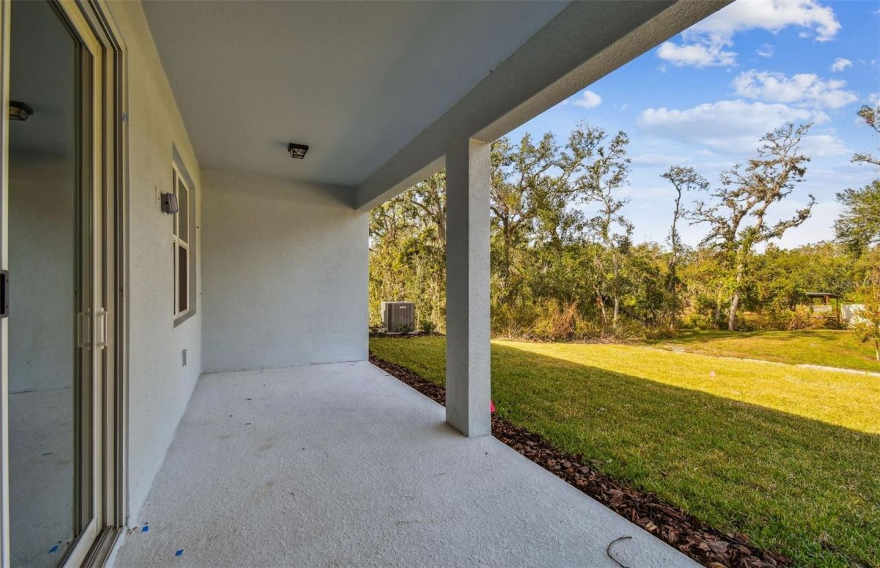 37343 Clinch Circle , Zephyrhills, FL 33540 Photo